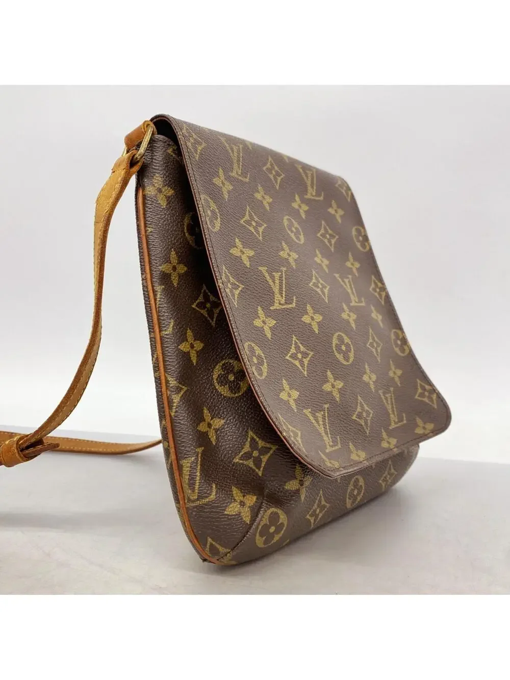 Louis Vuitton Musette Salsa Handbag #309725L75B